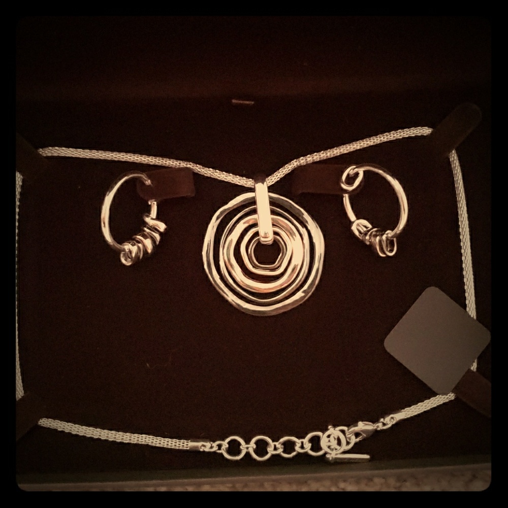 Nine West Earrings and Necklace Set